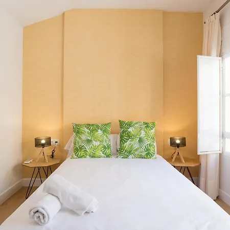 Urbe10 Plaza De La Merced Duplex 1 Bedroom