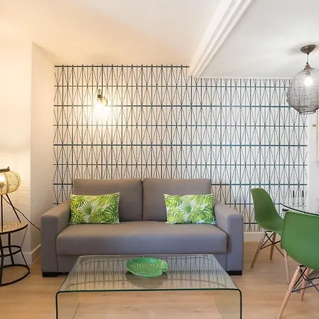 Urbe10 Plaza De La Merced Duplex 1 Bedroom Apartment